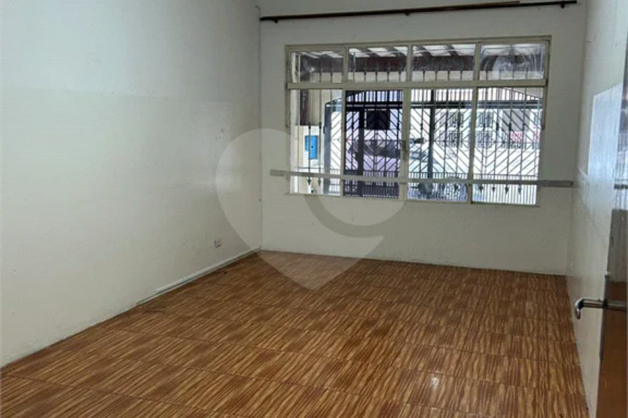 Excelente sobrado para comércio ou residência na Vila Santa Catarina