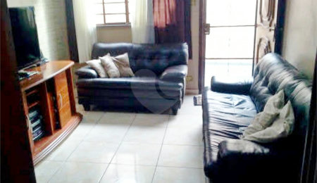 Casa à venda com 2 quartos, sendo 1 suíte,  em Vila Gumercindo, São Paulo, SP