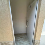 Duplex à venda com 2 quartos, sendo 1 suíte, apenas 400m Mar