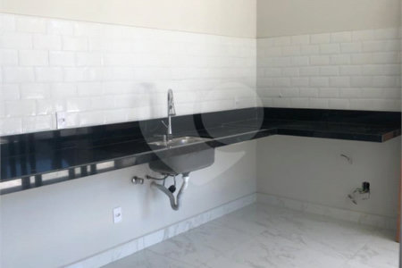 Indaiatuba - Condominio Jardins di Roma - Venda -Locação 0 R$ 10.000,00 mais encargos - condominio - R$ 650,00 - IPTU - R$ 230,00 - Terreno 300ms - construido 170 metros quadrados - Terrea - 3 quartos, uma suíte e uma demi suite , 4 banheiros , piscina - Preparado para água quente até a piscina!!