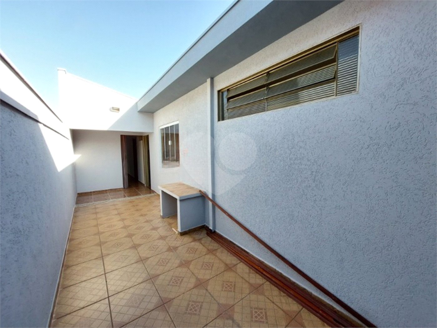 Casa térrea venda ou locação no bairro Chácara Parque Club