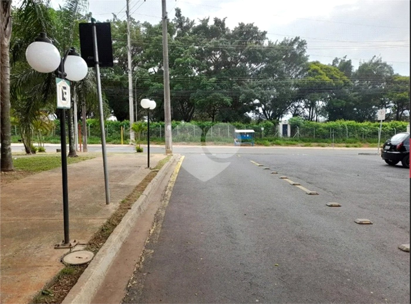 Apartamento à Venda no Edifício Mont Park – Bairro Jockey