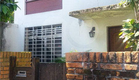 Sobrado à venda com 3 quartos em Vila Cordeiro, São Paulo, SP