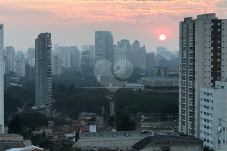 Excelente apartamento de 169 metros na Vila Clementino