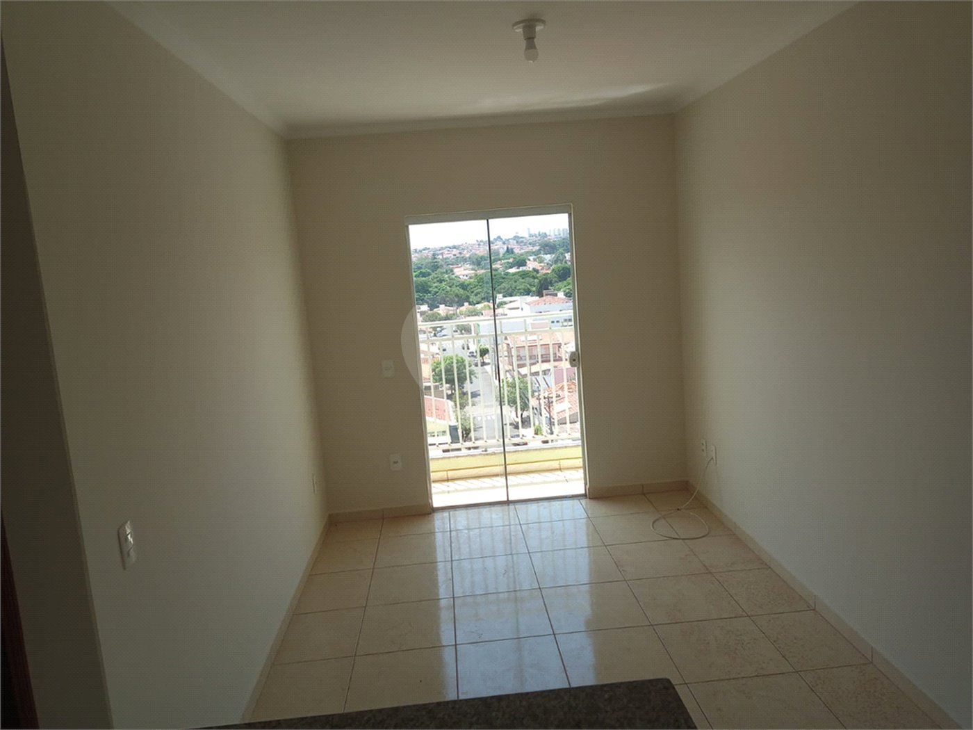 Apartamento com 2 dormitórios.