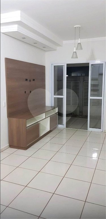 Apartamento à venda no condomínio Residencial Vancouver, em Araraquara-SP.