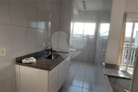 Apartamento 1 dormitório no Condomínio Parque das Violetas