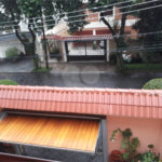 Mansão em condomínio, com 6 suites, e vagas para 15 autos....