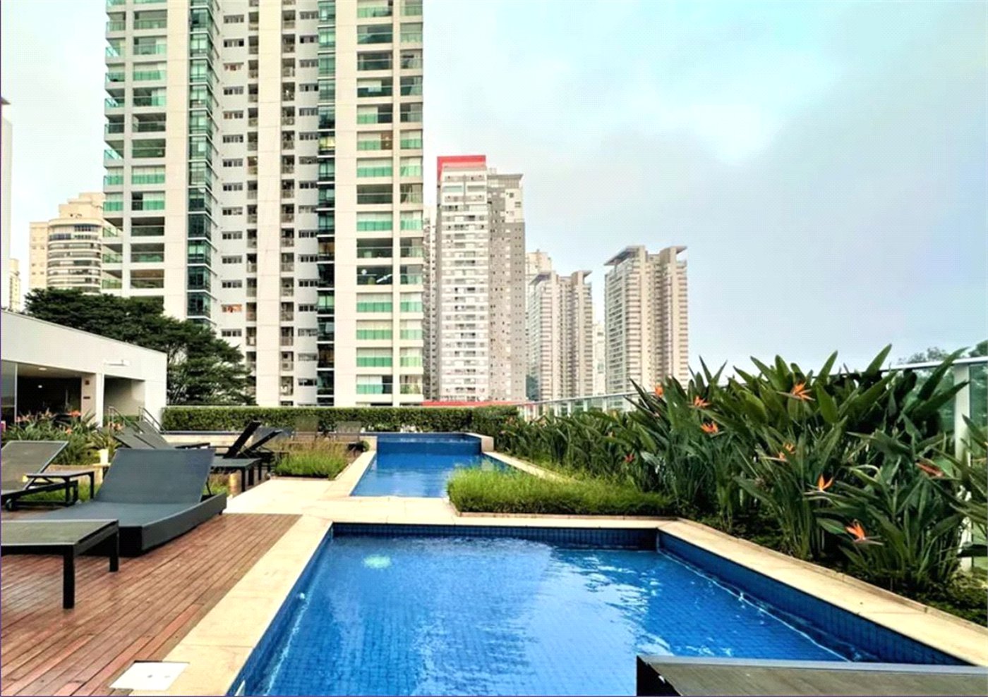 Apartamento porteira fechada com vista para a Ponte Estaiada no Campo Belo