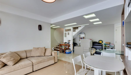 Casa à venda com 2 quartos, sendo 1 suíte, no condomínio Terrara Townhouses, São Paulo - SP