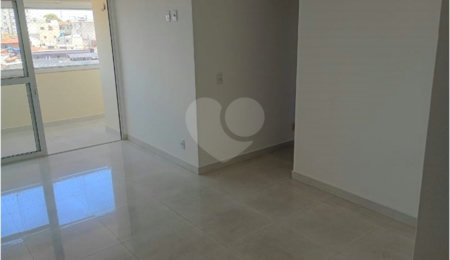 Apartamento à venda com 3 quartos, sendo 1 suíte,  em Vila Gustavo, São Paulo, SP