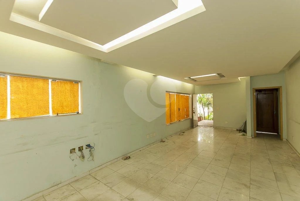 Sobrado Comercial à Venda ou Locação na Vila Mascote