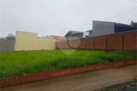 Excelente lote para venda.