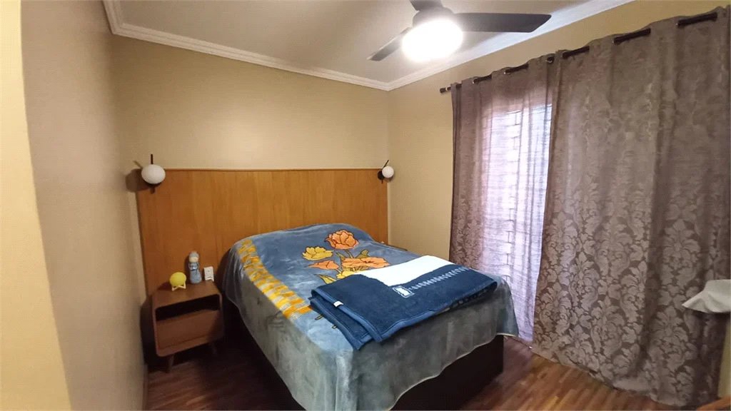 Casa à venda com 3 quartos, sendo 1 suíte,  em Jardim Esmeralda, São Paulo, SP
