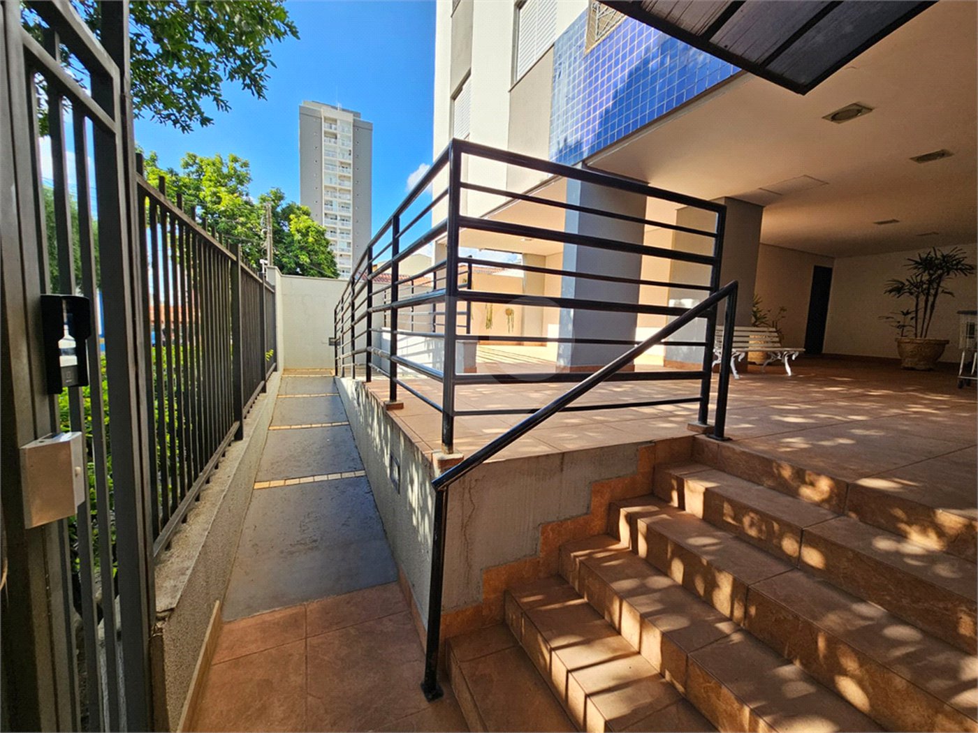 Apartamento com 3 dormitórios à venda no centro de São Carlos