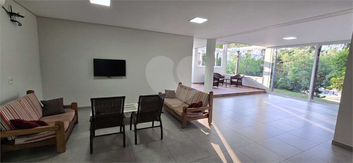 Casa à venda com 7 quartos, sendo 5 suítes, em Residencial Jardim Primavera, Louveira, SP