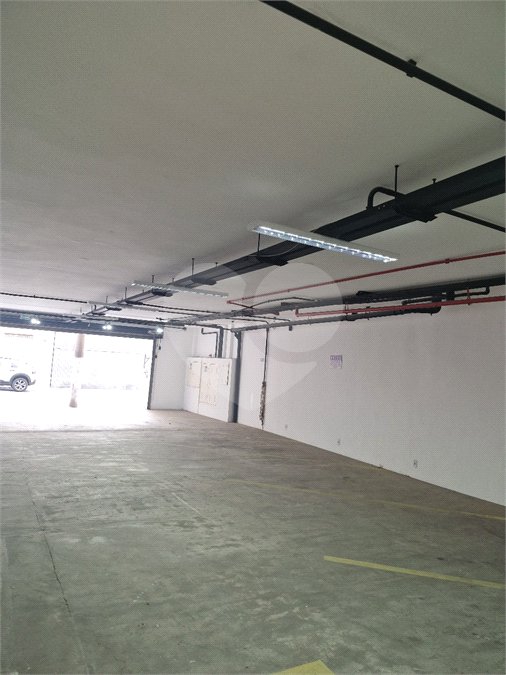 PRÉDIO COMERCIAL PRÓXIMO A FARIA LIMA - SUPER REFORMADO