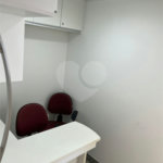 Sala Comercial ideal para clinicas e próximo ao metrô.