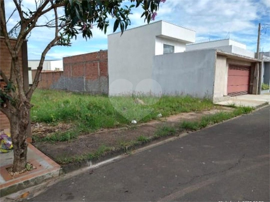 Terreno à venda no Jardim Embaré, (10x32) 320m².