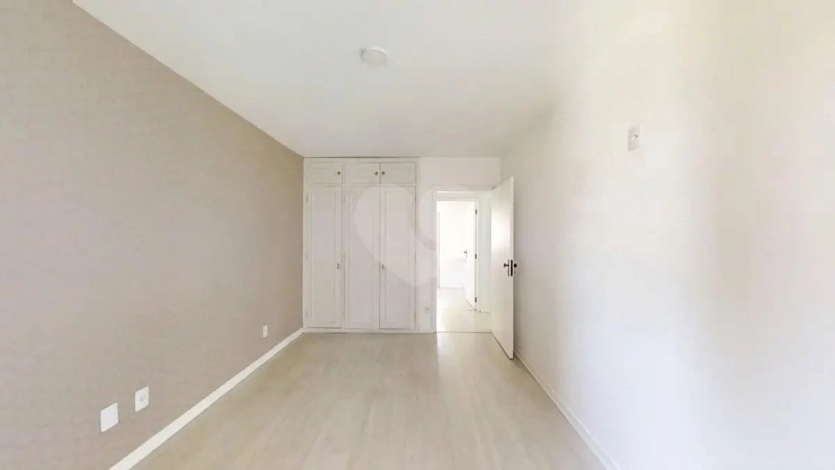 Apartamento para venda em Itaim Bibi com 3 quartos, sendo 1 suíte, 78m²