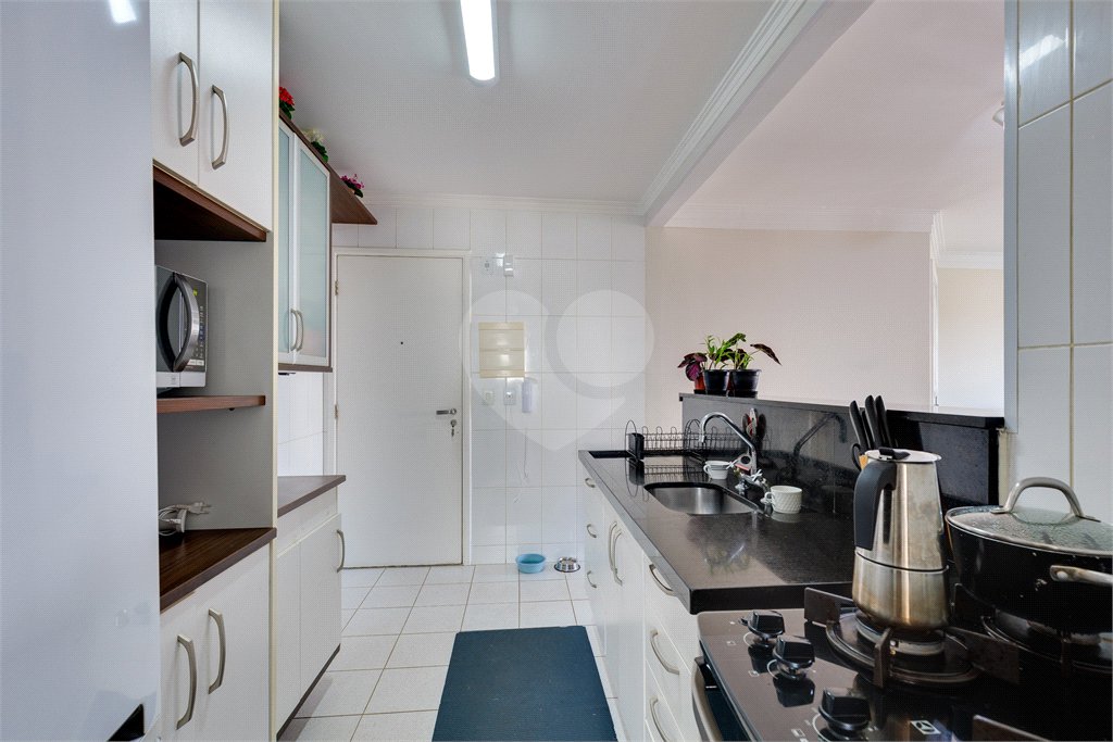 Apartamento Alto da Boa Vista em Condominio Clube