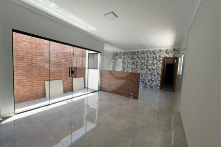 CASA COM PISCINA VENDA JARDIM MUNIQUE