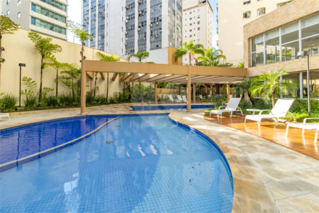 APARTAMENTO PARA LOCAÇÃO COM 151M2 - 3 QUARTOS ( 2 SUÍTES ) - 3 VAGAS NO JARDIM AMÉRICA.