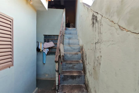 Oportunidade Única no Santa Felícia: Casa 3 dormitórios, Conforto, Espaço de Sobra e a Melhor Localização de São Carlos!