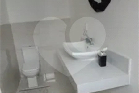CASA A VENDA NO VISTA VERDE COM 250M², 3 DORMITÓRIOS, 1 SUÍTE, 2 VAGAS, SÃO JOSÉ DOS CAMPOS/SP.