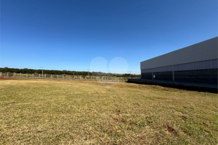 Terreno Comercial á venda em Parque tecnológico Damha II, em São Carlos.