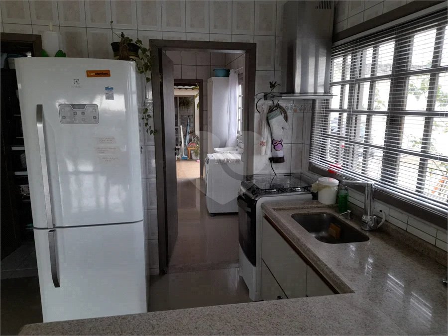 Excelente Casa Térrea no Condomínio Outeiro das Flores – Conforto, Segurança e Contato com a Natureza