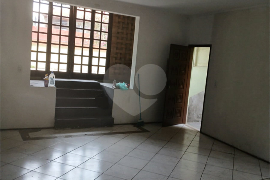 Sobrado com 280m² á venda - Itaquera