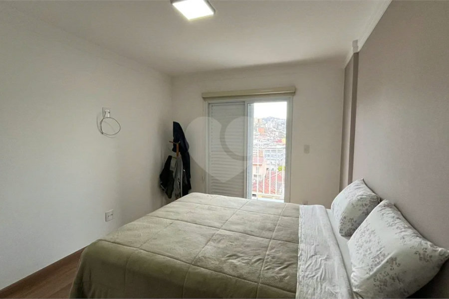 Apartamento à venda com 3 quartos, sendo 1 suíte, no Centro, Poços de Caldas - MG