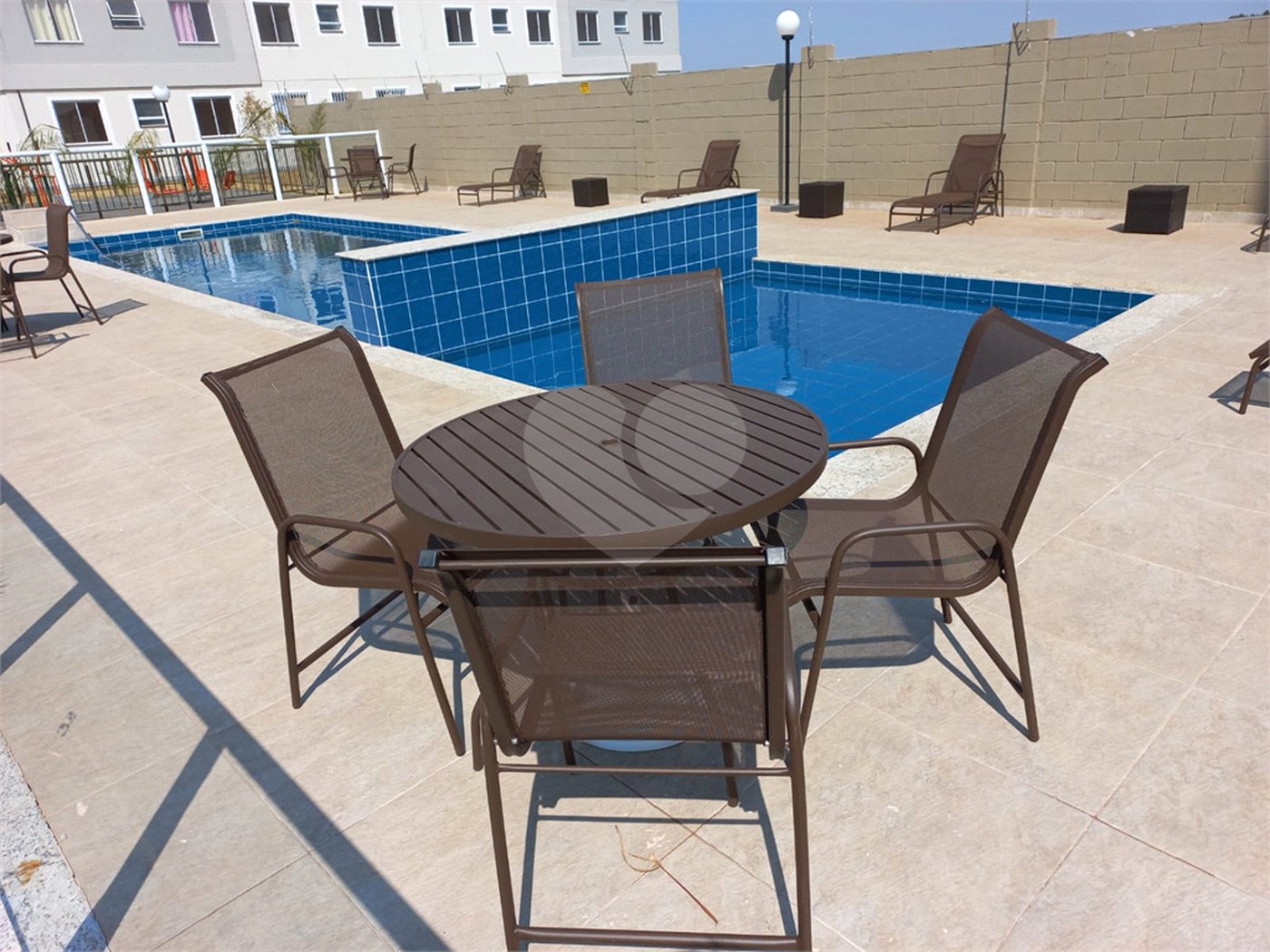 Apartamento no condomínio Monte Berlim