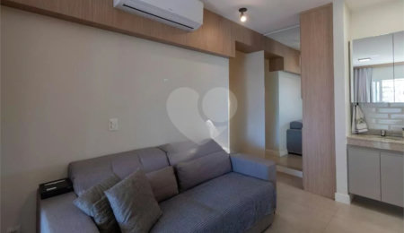 Apartamento à venda com 1 suíte em Campo Belo, São Paulo, SP
