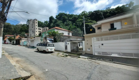 Terreno à venda com 2 quartos em Tremembé, São Paulo, SP
