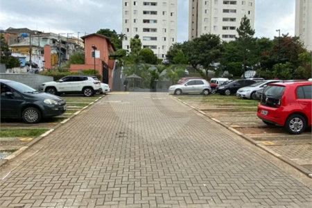 Apartamento com 48m², 2 quartos, garagem, à venda na Vila Nova Cachoeirinha