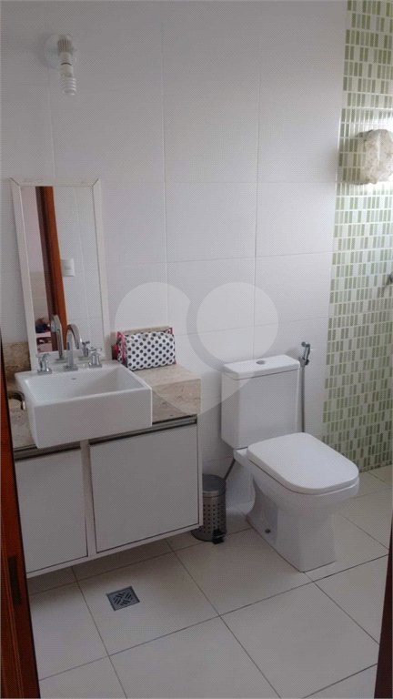 CASA A VENDA NO BAIRRO VISTA VERDE COM 3 DORMITORIOS, 3 SUITES, 3 VAGAS, METRAGEM 316M², SJC