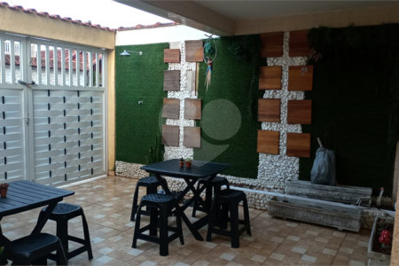 Sobrado á venda - Praia Grande