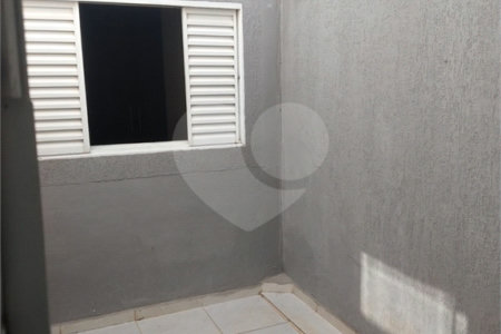 Casa térrea para venda no Azulville