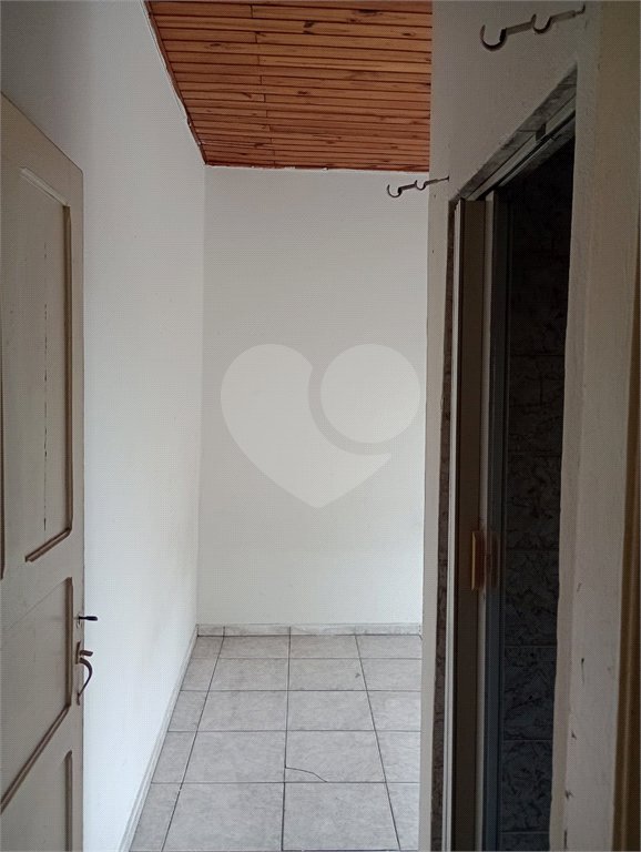 PREDIO COM 2 CASAS NO SACOMÃ