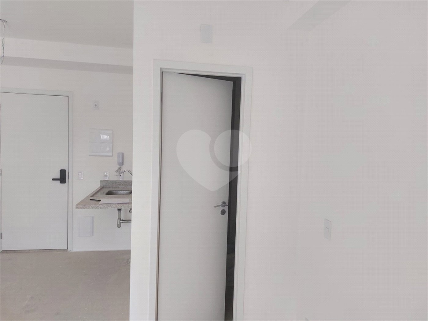Studio moderno em Pinheiros – A poucos passos do Metrô Oscar Freire!