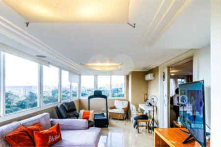 Apartamento com 410m², 4 suítes, 3 garagens, à venda em Santo Amaro