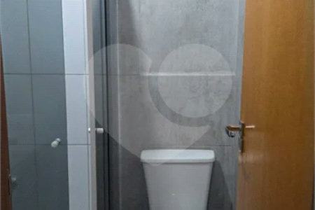 Indaiatuba - Condomínio Grand Ville - Apto mobiliado - Locação - R$ 3.000,00 - condominio - R$ 620,82 - IPTU - R$ 102,83- Apartamento 63m³ - 3 quartos - Apartamento semi mobiliado com ar condicionado - 1 quarto suíte. Inclui cama box Queen e guarda roupa modulado grande. 1 quarto com guarda-roupas.