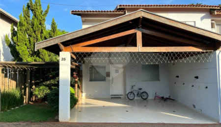 Casa à venda com 3 quartos, sendo 1 suíte, no condomínio Residencial Costa do Sol, Piracicaba - SP
