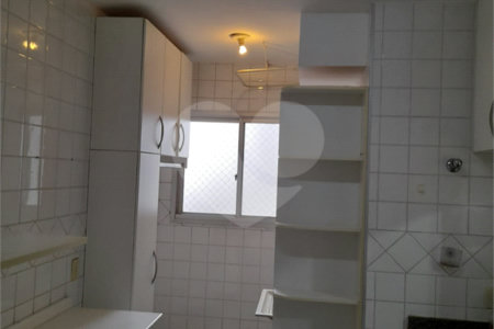 Apartamento para locação ou venda no Edifício Villagio di Napoli.