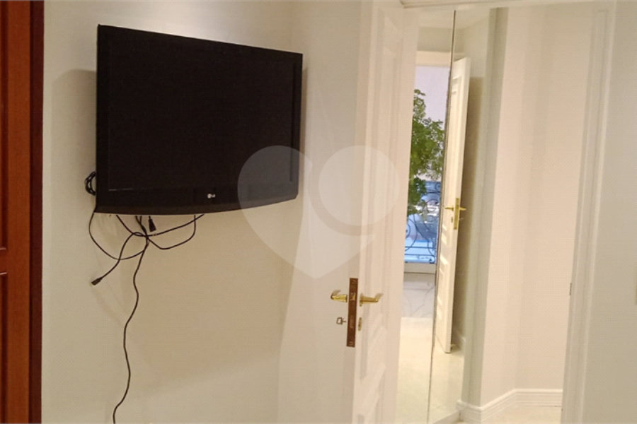 Duplex à venda com 7 quartos, sendo 5 suítes, em Anália Franco, São Paulo, SP