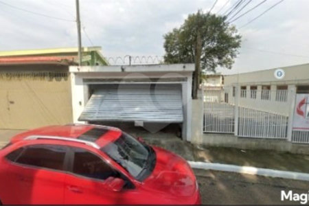 Casa com 200m² , 4 dormitórios , sendo 3 suítes , 2 vagas , à venda no Jabaquara.