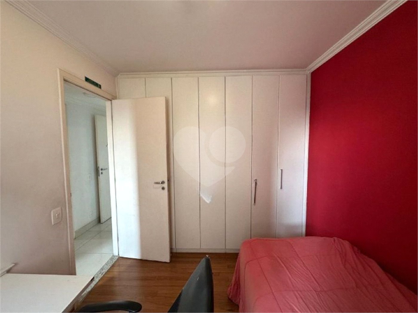 Apartamento no Condomínio Olimpic Resort
