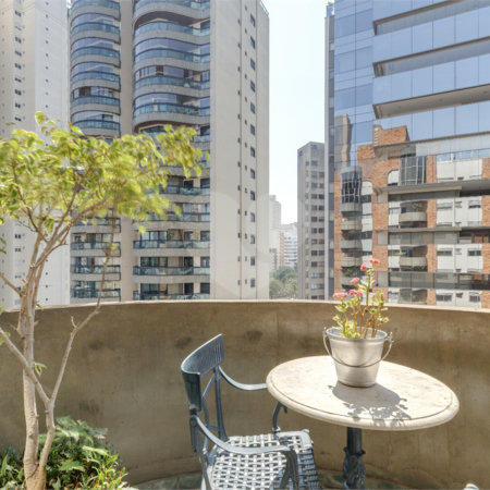 Apartamento à venda com 3 suítes em Campo Belo, São Paulo, SP